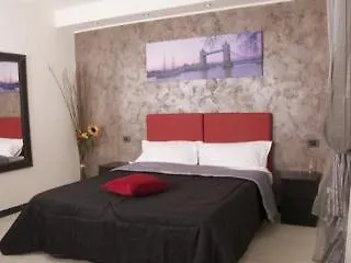 La & 4* Bolonya
